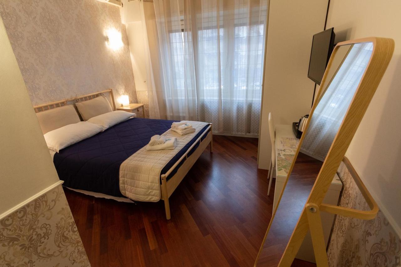 Affittacamere Aurelio Deluxe *